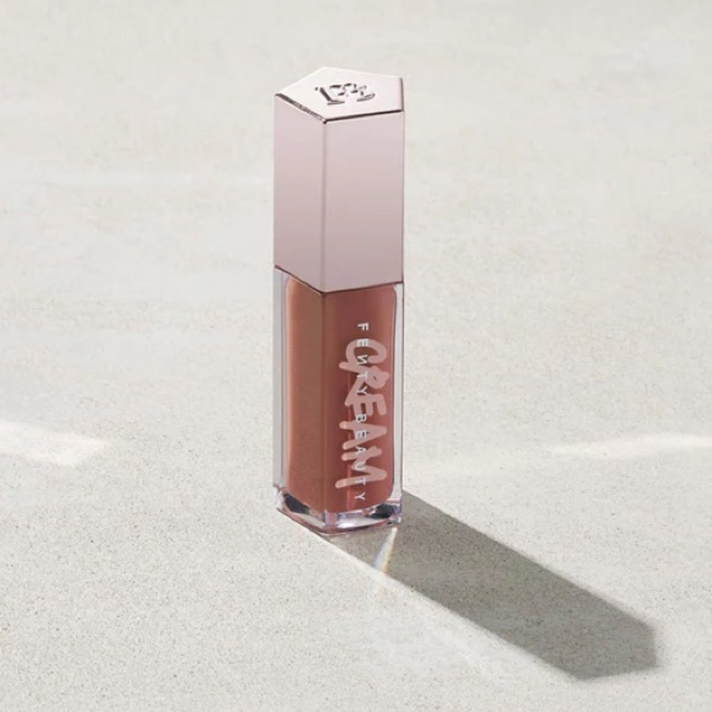 Fenty Gloss Bomb